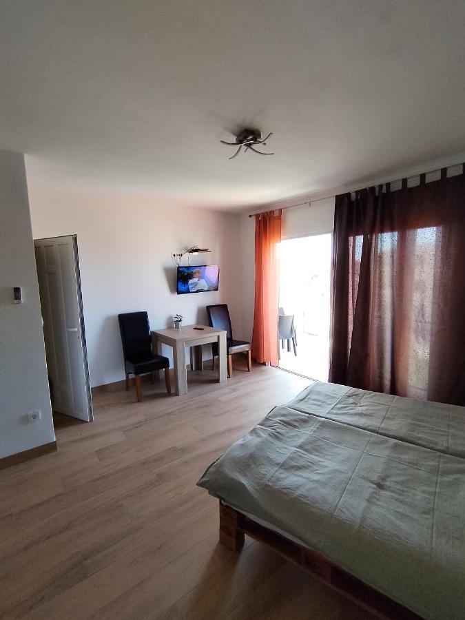 Stonewood Dalmacija Apartment Primosten Exterior photo